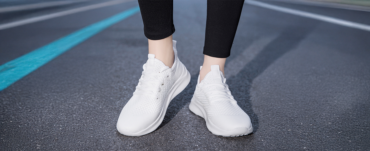 Чоловічі кросівки для спорту, тенісу, ходьби та бігу. Модельні, легкі, дихаючі фітнес-кросівки для залу та джогінгу, розмір 43 EU, білі