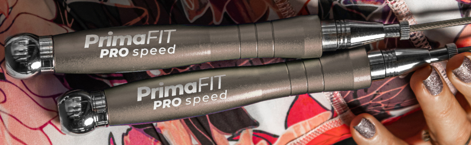 Скакалка PrimaFIT для дорослих: професійна, регульована, з вагою, 3м, 2 підшипники, антиковзні ручки, для боксу, MMA, кросфіту, сталевий трос, сумка (бронза)