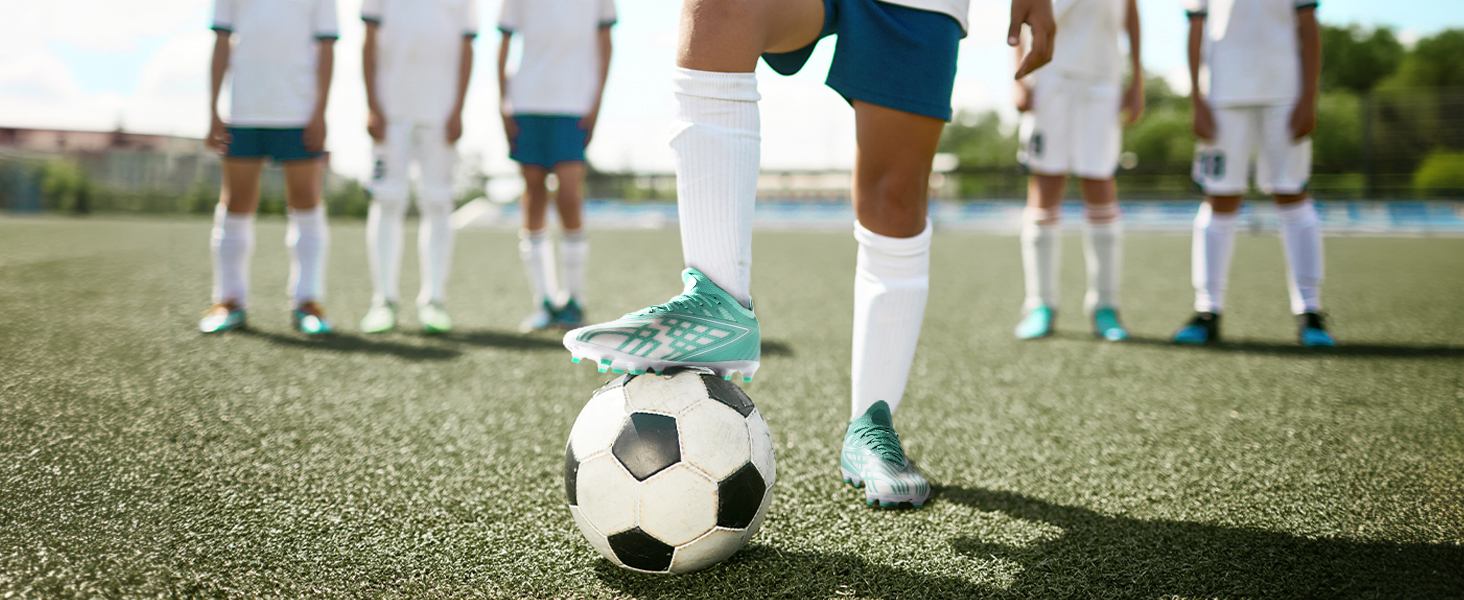 Футбольні бутси DREAM PAIRS для чоловіків, професійні, зі штирями, для гри на траві, чорно-білі, 39 EU