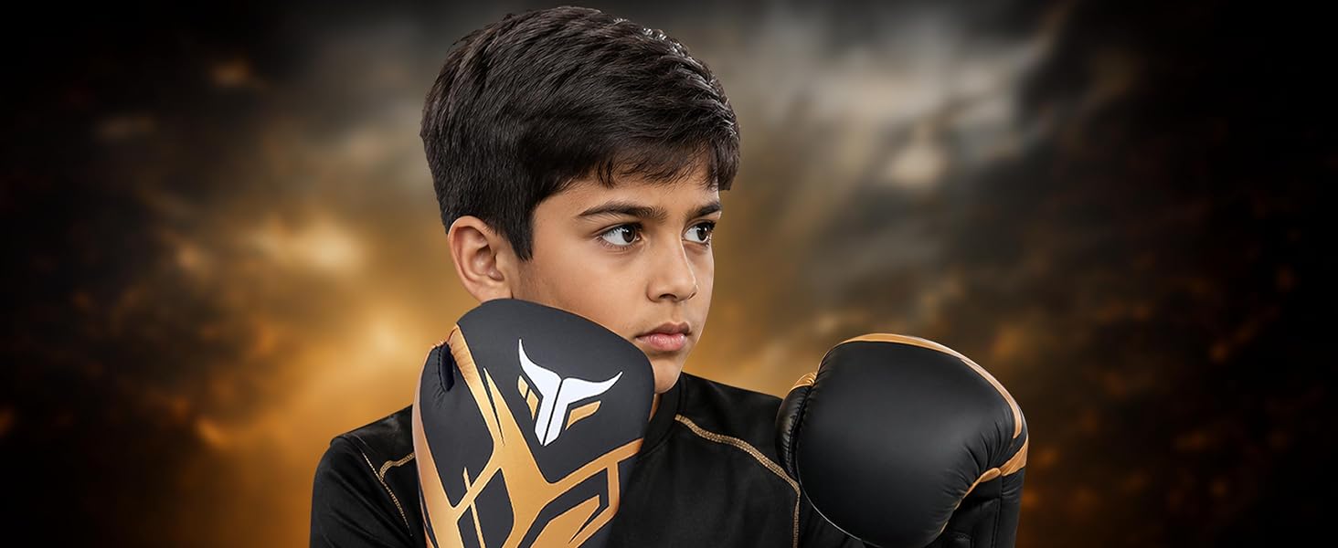 Дитячі боксерські рукавички Mytra Fusion Junior для MMA, Муай-тай та спарингу, з вентиляцією долоні, чорно-сірі, 8 oz