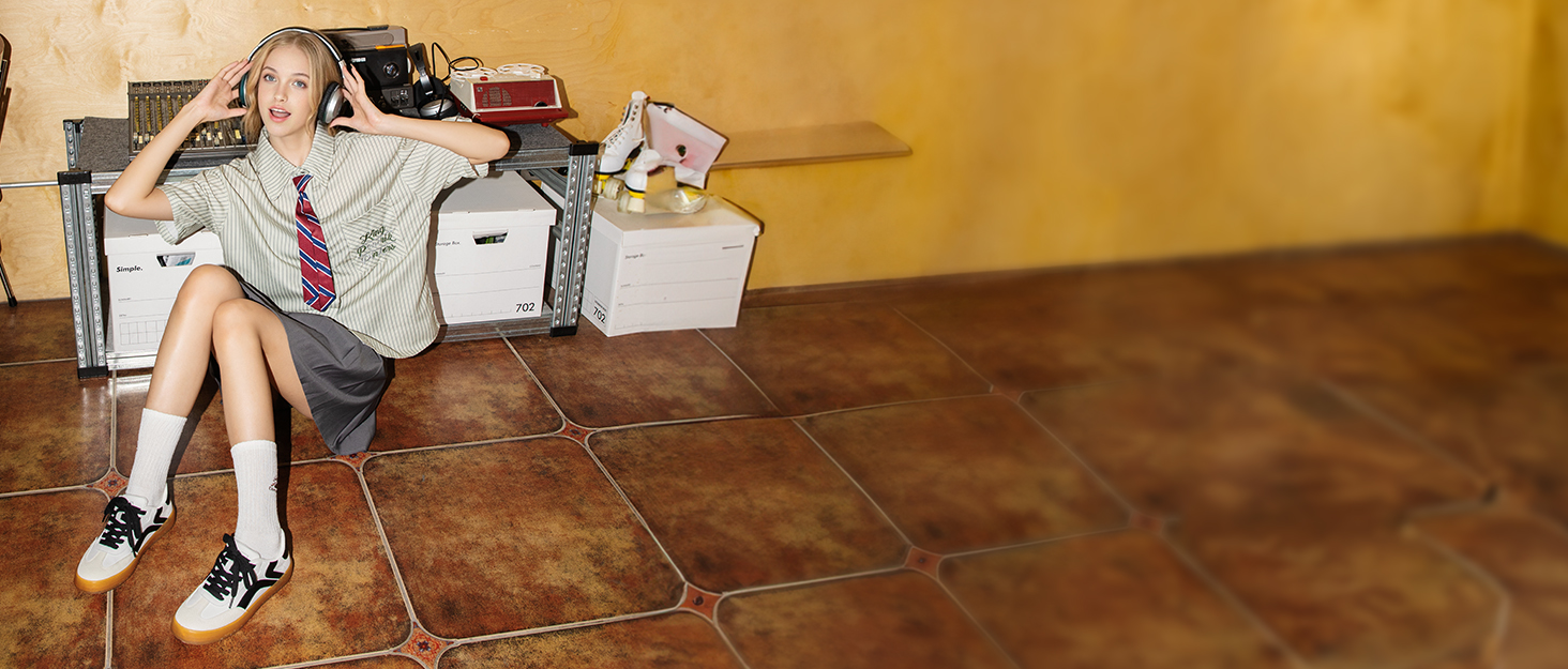 Жіночі трекінгові кросівки Tuopin Modische: дихаючі сітчасті кросівки на шнурівці, з антиковзкою підошвою, сірі та коричневі, розмір 37 EU