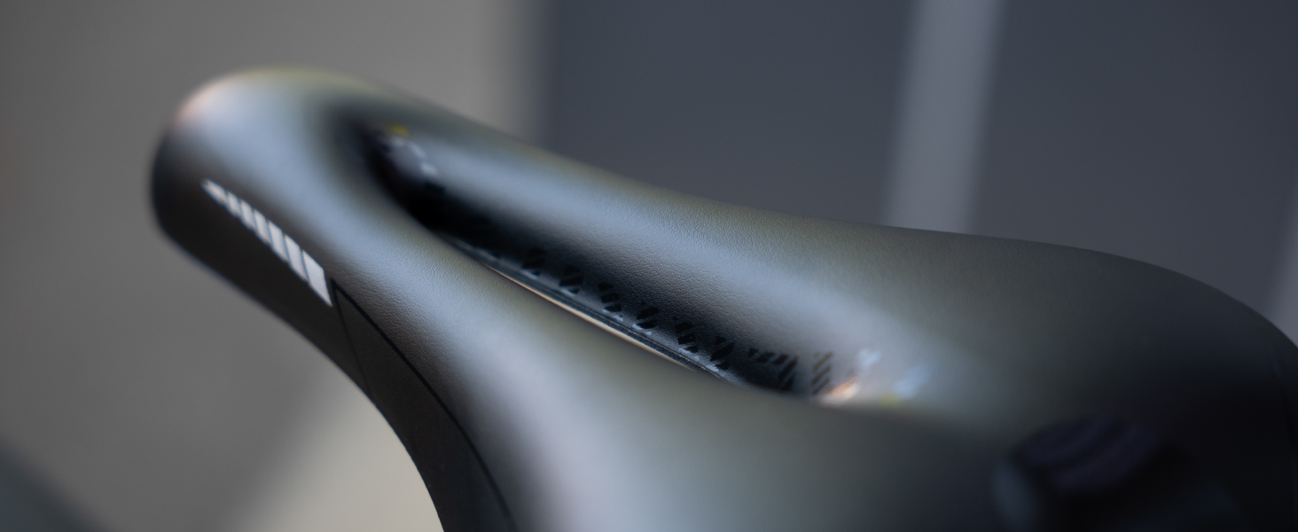 Велосипедне сідло AARON - ергономічне сідло для жінок та чоловіків, гелеве, водонепроникне. Підходить для трекінгового велосипеда, гірського велосипеда, міського велосипеда, електровелосипеда