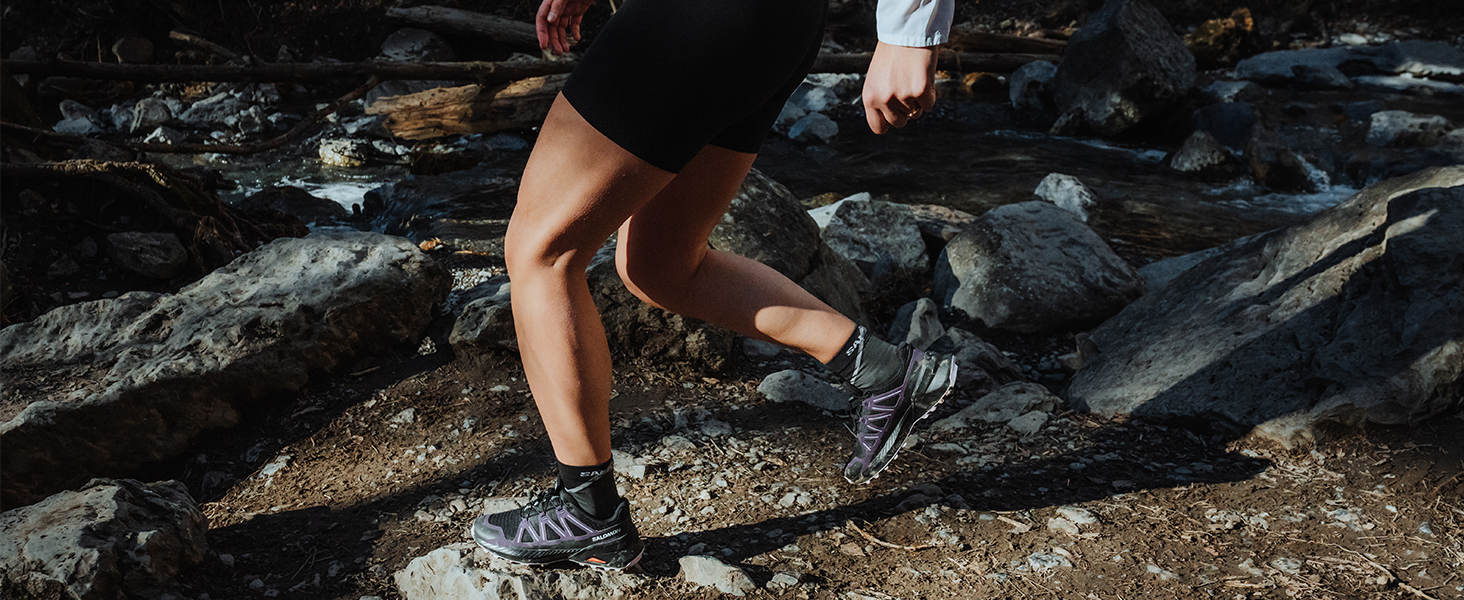 Жіночі трекінгові черевики Salomon Speedcross Peak, 39 1/3 EU, Black Nightshade Orchid Petal