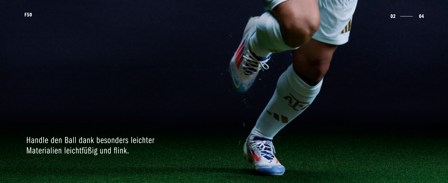 Бутси футбольні adidas F50 Club Messi, гнучка підошва, 42 EU, біло-золото-чорний колір