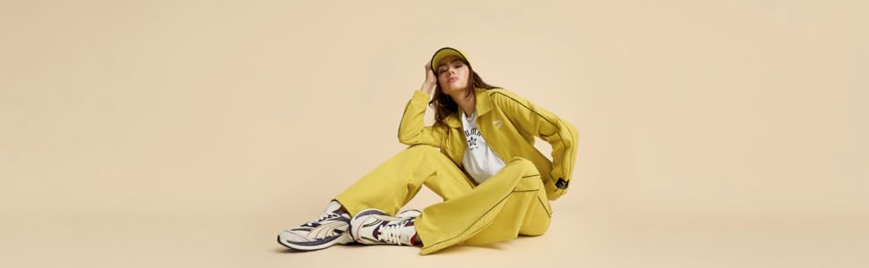 Жіночі кросівки PUMA Carina Street White-Alpine Snow-Frosted Ivory, розмір 39 EU