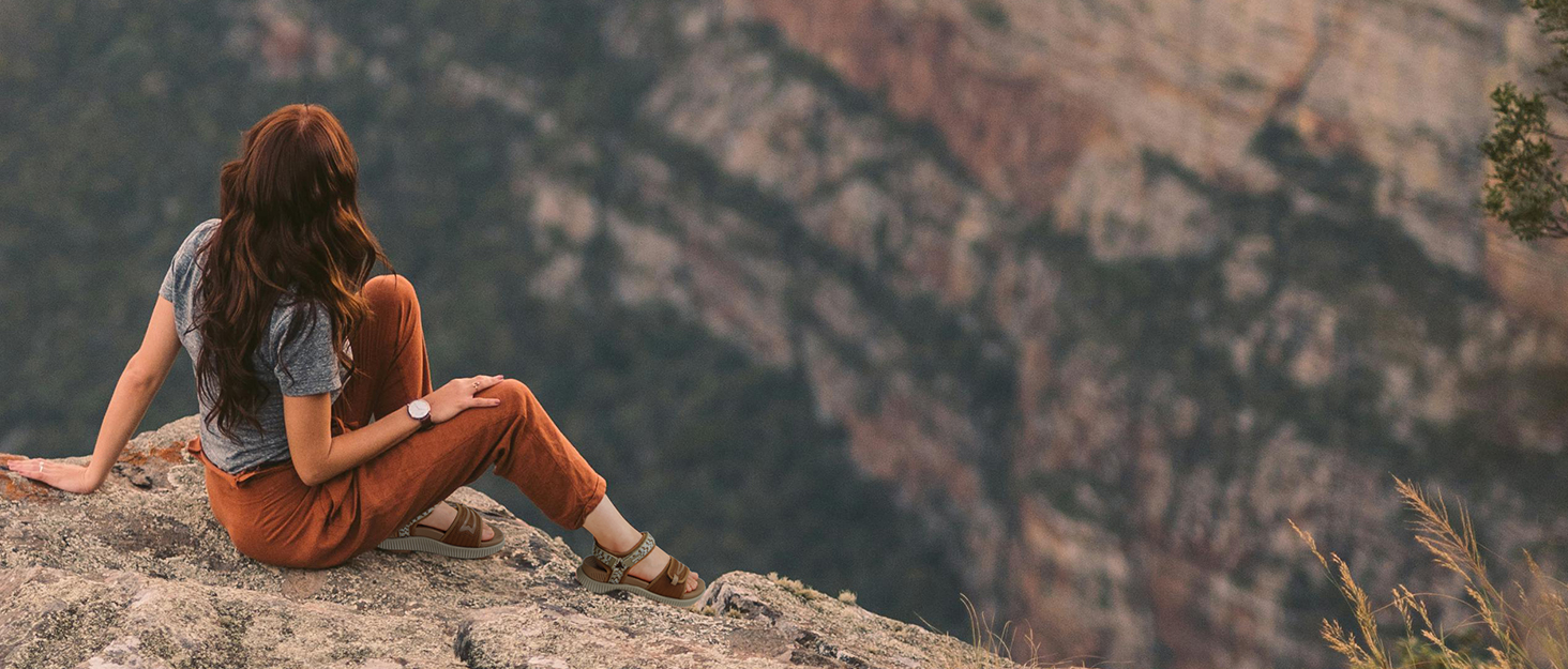 Зручні трекінгові сандалії KuaiLu для жінок: ортопедичні, для плоскостопія, піші прогулянки, літо, відкриті пальці, регульовані, чорний, коричневий