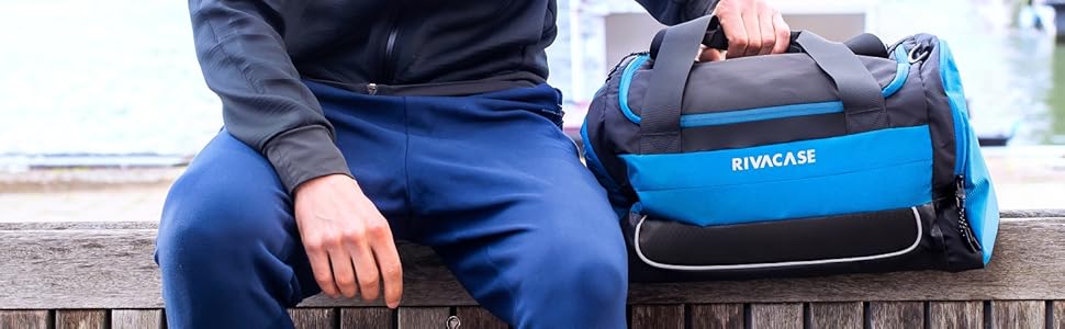 Дорожня спортивна сумка Rivacase 30 л для жінок і чоловіків, водостійка з відділенням для взуття, регульований ремінь, модель 5235