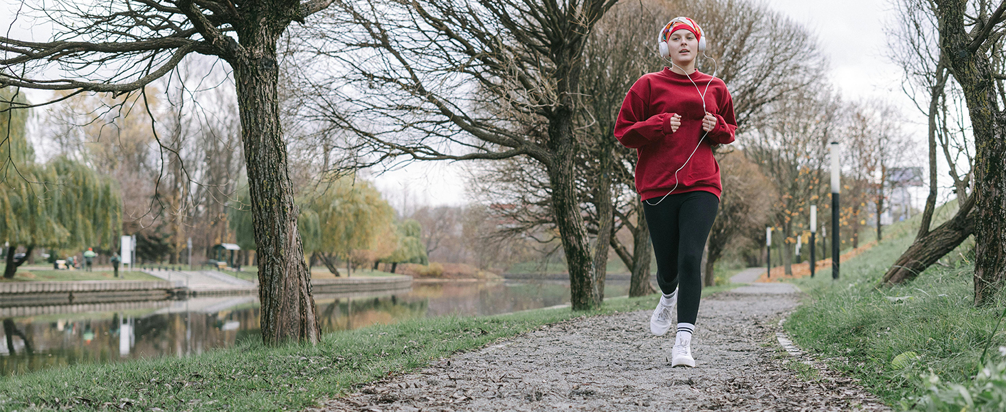 Жіночі кросівки Littleplum: дихаючі, легкі, спортивні. Розмір 40 EU, чорно-білі