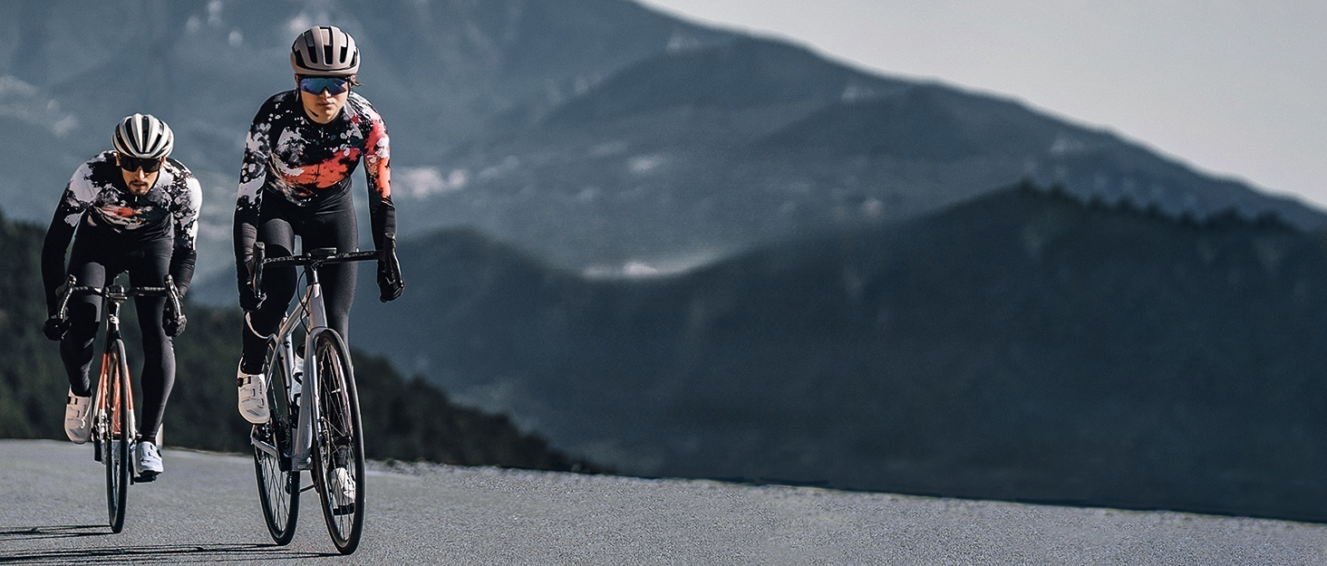 Насос для велосипеда Tiakia Mini 260PSI: компактний ручний насос для Presta, Schrader, Dunlop вентилів. Підходить для BMX, MTB, шосе, електровелосипедів. З кріпленням. Чорний.