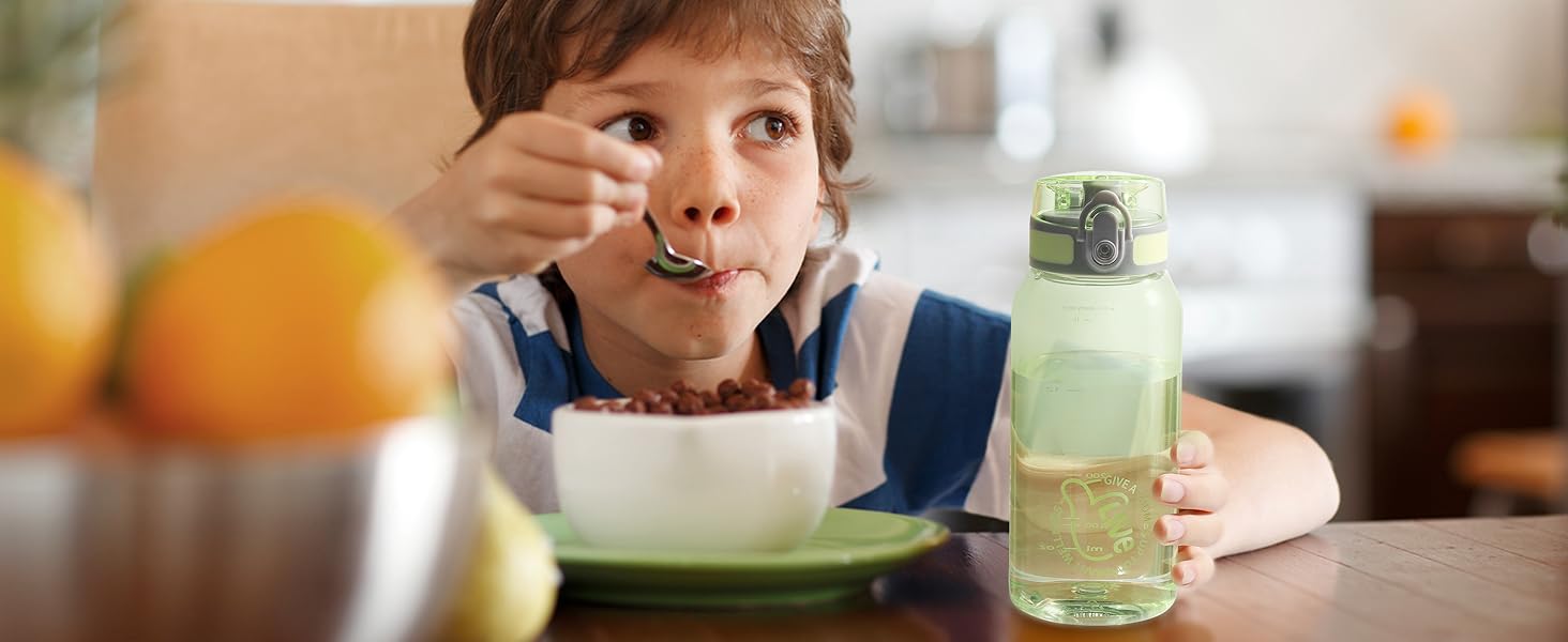 Дитяча пляшка для води UZSPACE 600 мл, спортивна, непроливальна, для школи, прогулянок, білого кольору