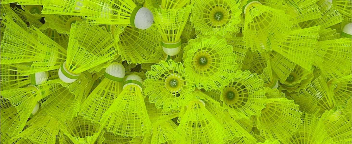 6 штук воланчики для бадмінтону жовтого кольору, для тренувань та змагань. Воланчики для бадмінтону для гри на відкритому повітрі та в приміщенні