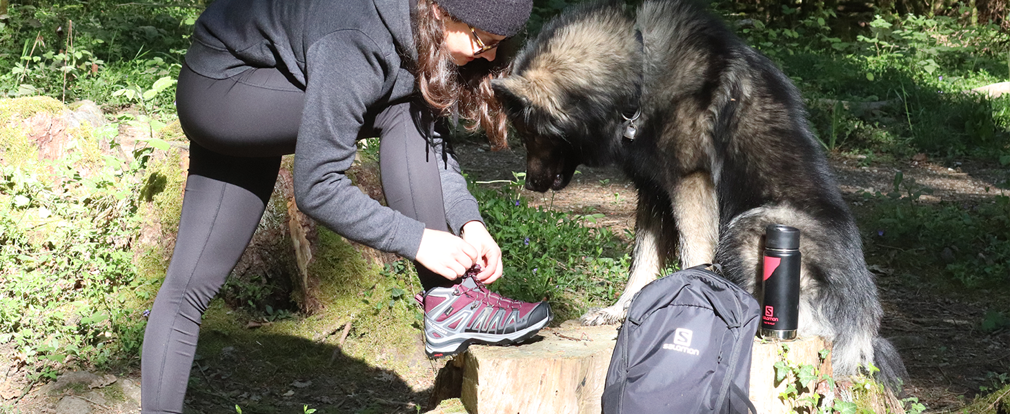 Жіноче трекінгове взуття Salomon X Ultra Pioneer Mid Gore-Tex, 39 1/3 EU, Ebony/Stormy Weather/Wine Tasting