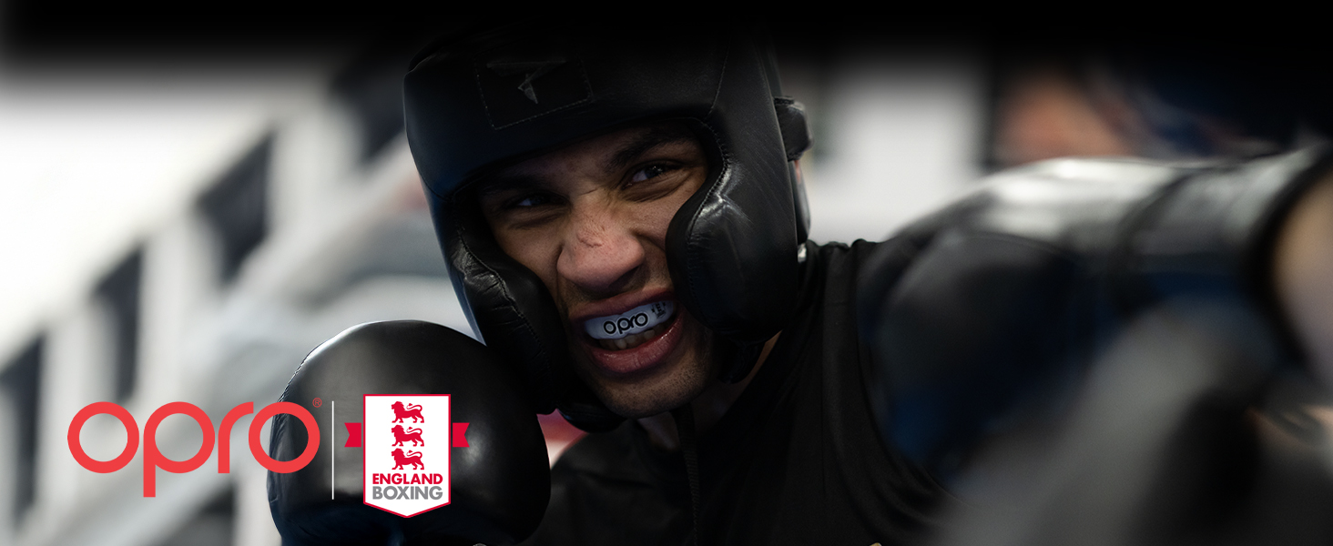 Захист для рота OPRO - Кастомний капу для боксу, ММА, єдиноборства, регбі та хокею - для дорослих та дітей - рівень стоматолога - з гарантією стоматолога - чорний/білий (прозорий, дорослі (10+))