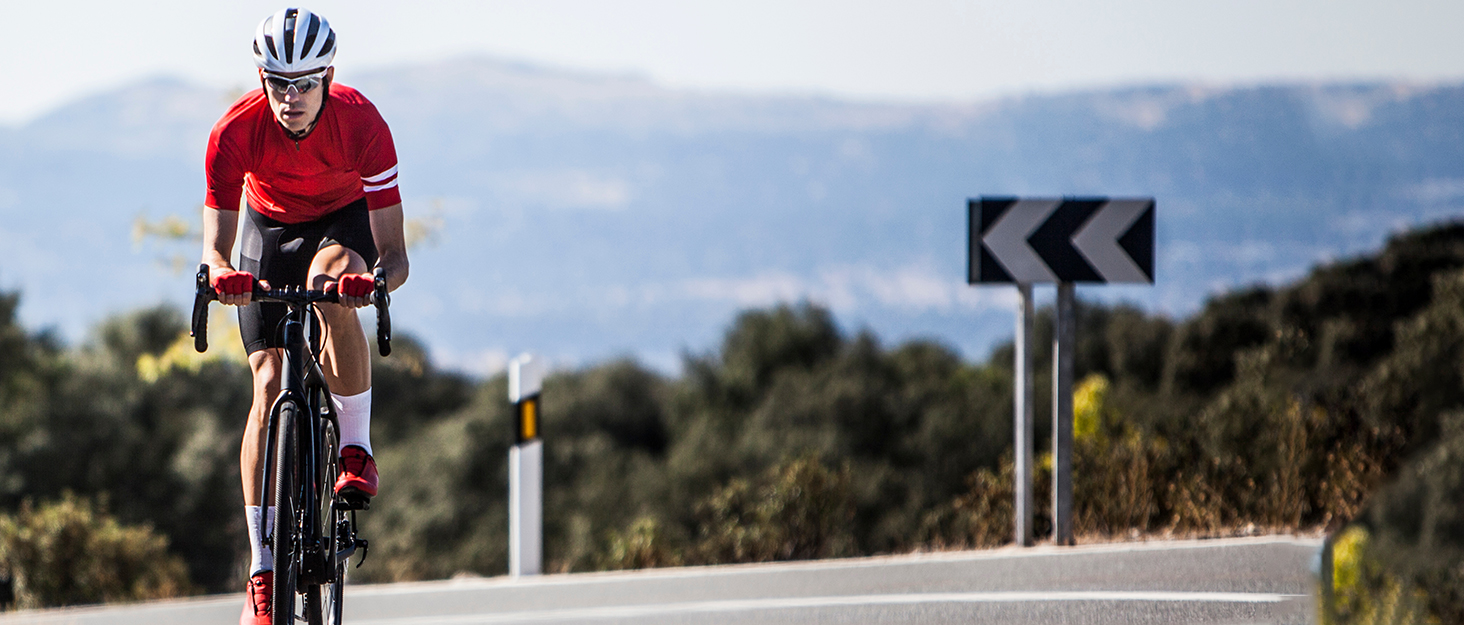 Водонепроникний чохол для велосипеда 210D Oxford, 200 x 110 x 70 cm, чорний. Захист від дощу, пилу та сонця. З отвором для замка та сумкою.