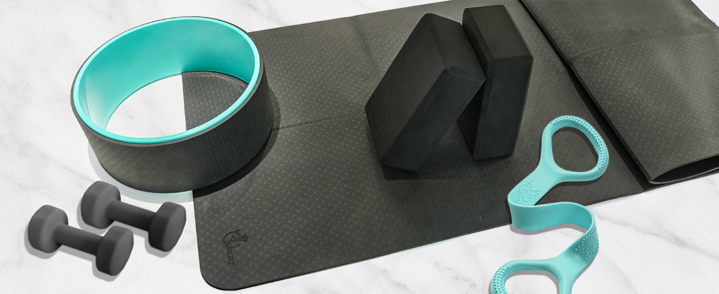 Килимок для йоги Exerz Yoga Rad 33x14 см, чорний - для пілатесу та розтяжки