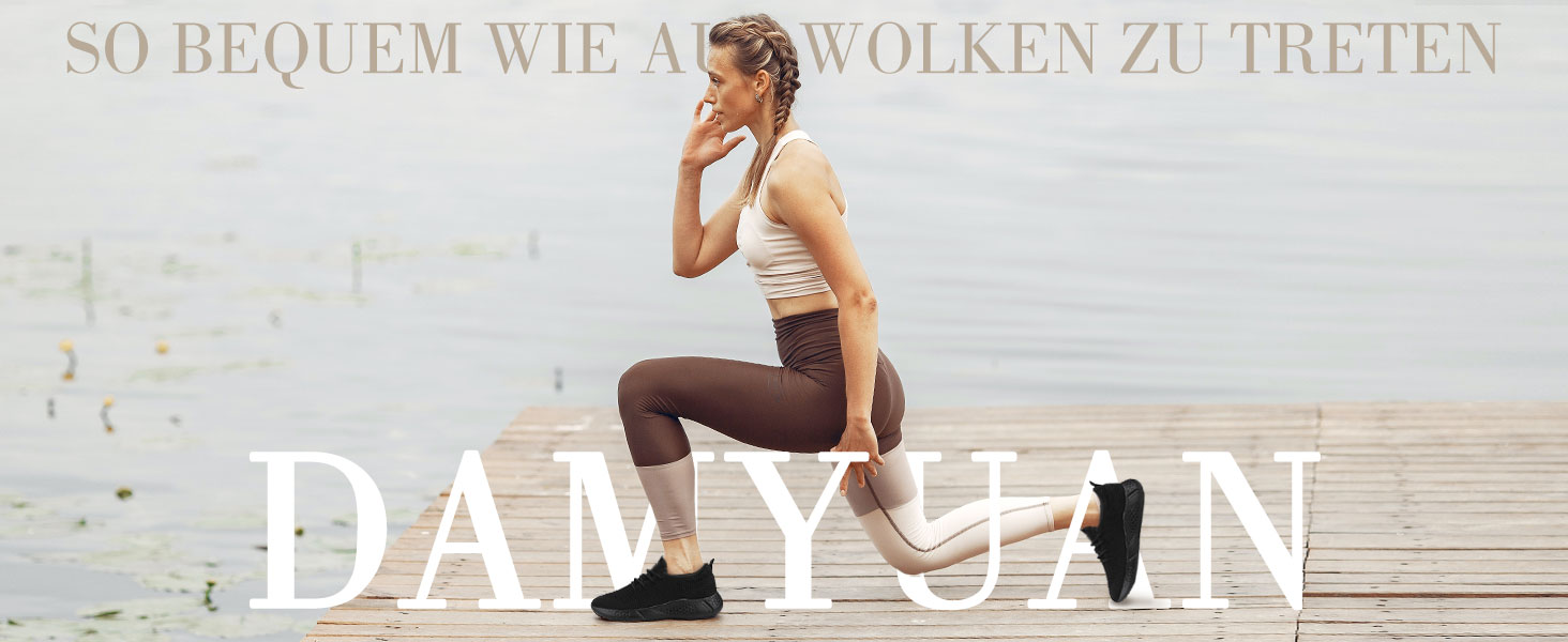 Жіночі кросівки для бігу та занять спортом. Легкі, дихаючі, чорного кольору, розмір 38 EU. Ідеально підходять для бігу, фітнесу, прогулянок та активного відпочинку.