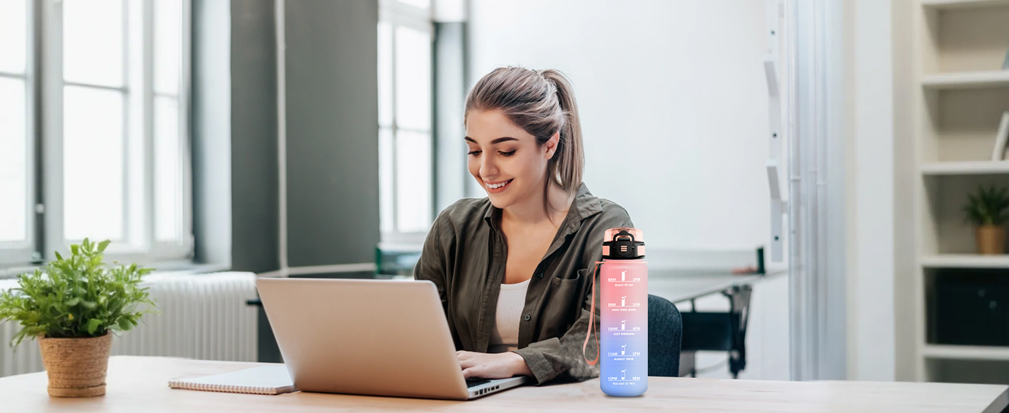 Спортивна пляшка 1л з маркуванням часу, фільтром, для газованої води, велосипеда, бігу, дорослих, 1000 мл, фіолетово-чорна