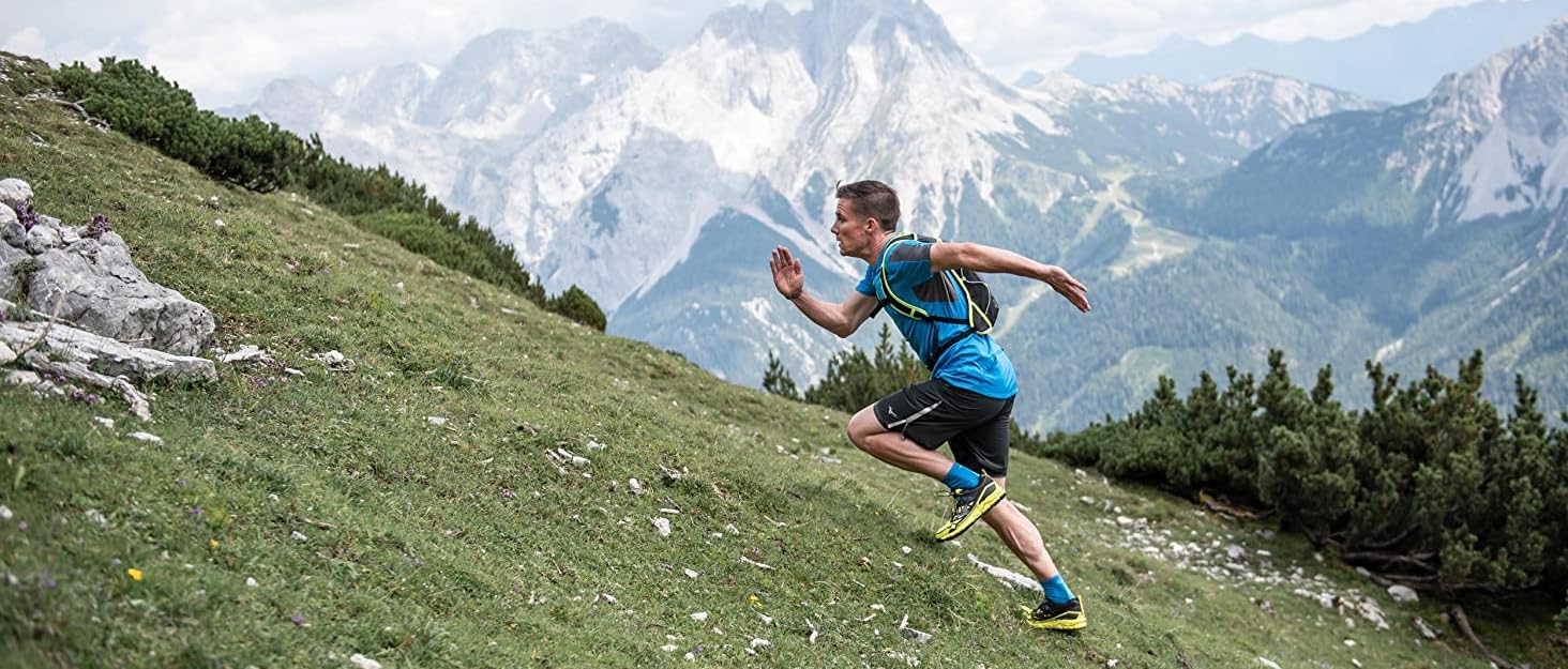 Волейбольне взуття Mizuno Wave Voltage Unisex чорно-біле (47 EU)