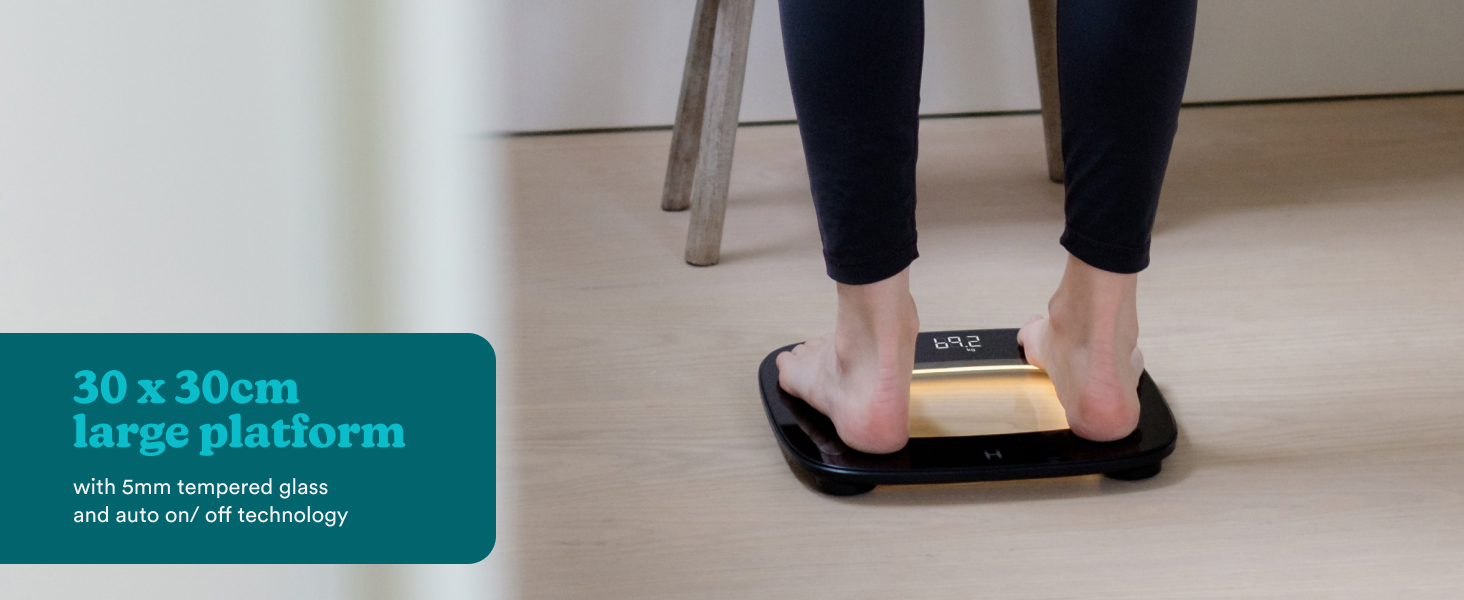 Електронна вага HoMedics glo з нічником, сенсором руху, з екологічного пластику, точне вимірювання ваги, скляна поверхня