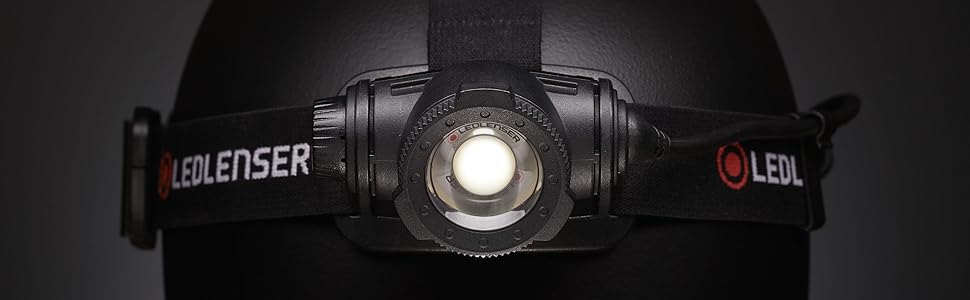 Ліхтар налобний Ledlenser H7R Core: 1000 люмен, USB, водонепроникний IP67, регулювання світла, 250м дальність дії