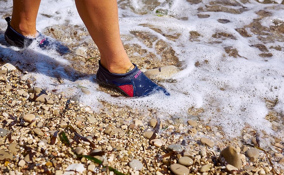 Чоботи для плавання з неопрену | Водні черевики для чоловіків та жінок | Легкі та зручні | Чорний, блакитний, розмір 36-45