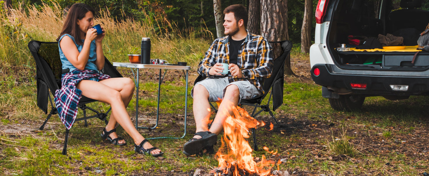 Зручний складаний стул для кемпінгу IEEILULU, 130 кг, чорний. Підходить для пікніків, риболовлі, відпочинку на природі та подорожей.