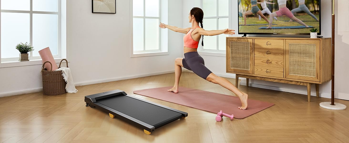 UREVO Walking Pad - біговий килимок з регулюванням нахилу 9%, тихий, з амортизацією, 2.5 к.с., для дому/офісу, з пультом, без монтажу, чорний