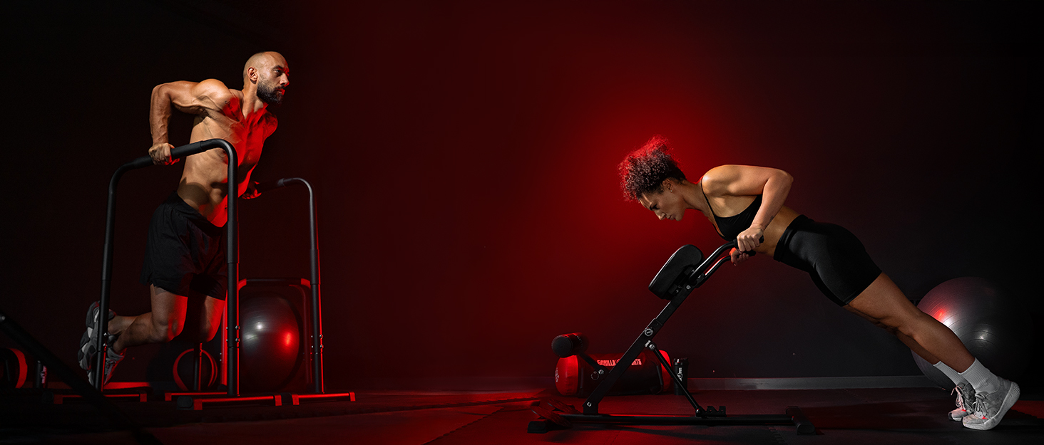 Ролер для пресу GORILLA SPORTS® з м'якою підкладкою для колін, 27x18 см, гума, нековзний, чорний - тренажер для пресу, ролер для пресу, для дому