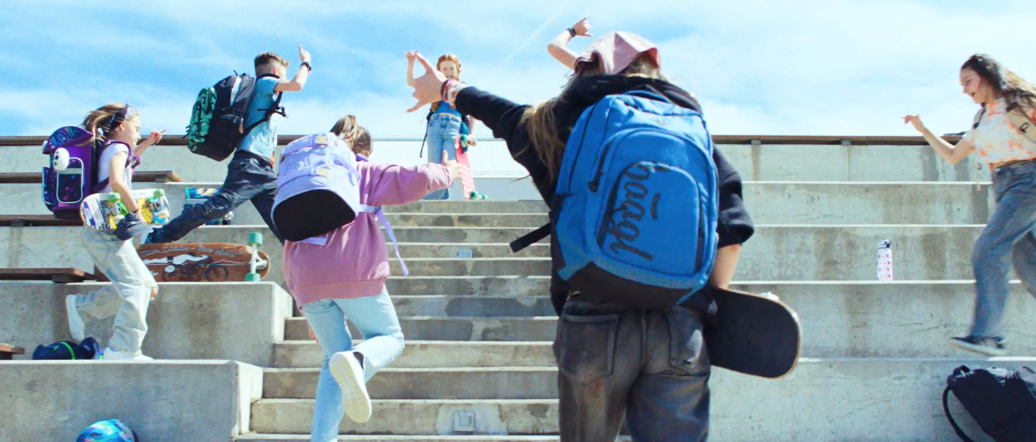 Спортивна сумка для хлопчиків Baagl, дитяча дорожня сумка, пляжна сумка для спорту, школи та подорожей (з м'ячем для футболу)