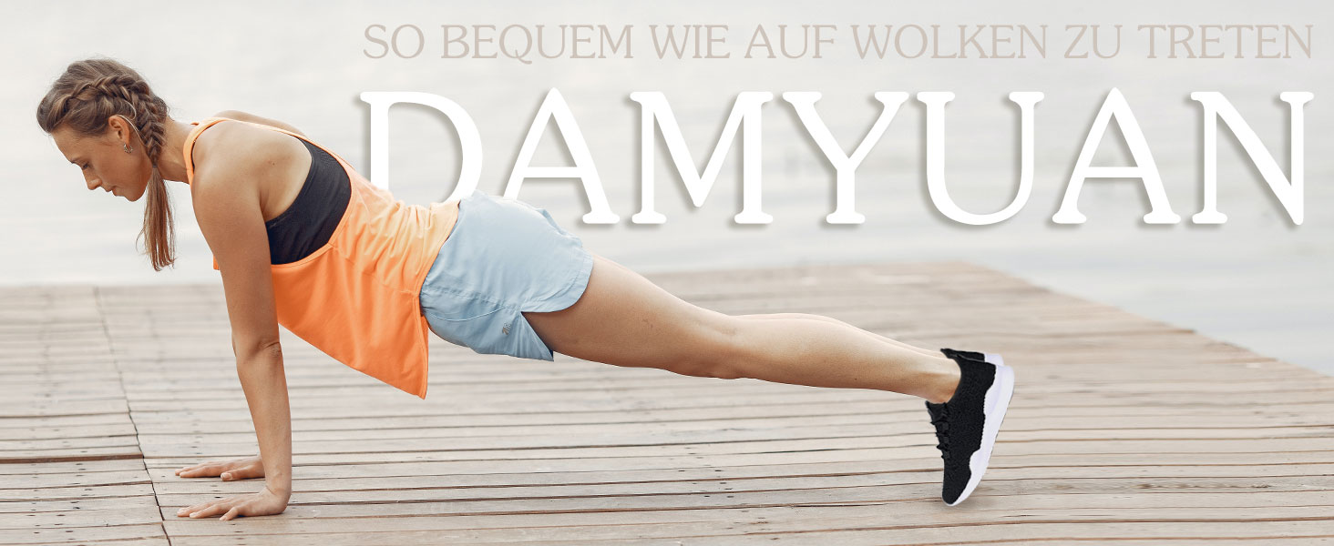 Жіночі кросівки для бігу та занять спортом. Легкі, дихаючі, чорного кольору, розмір 38 EU. Ідеально підходять для бігу, фітнесу, прогулянок та активного відпочинку.