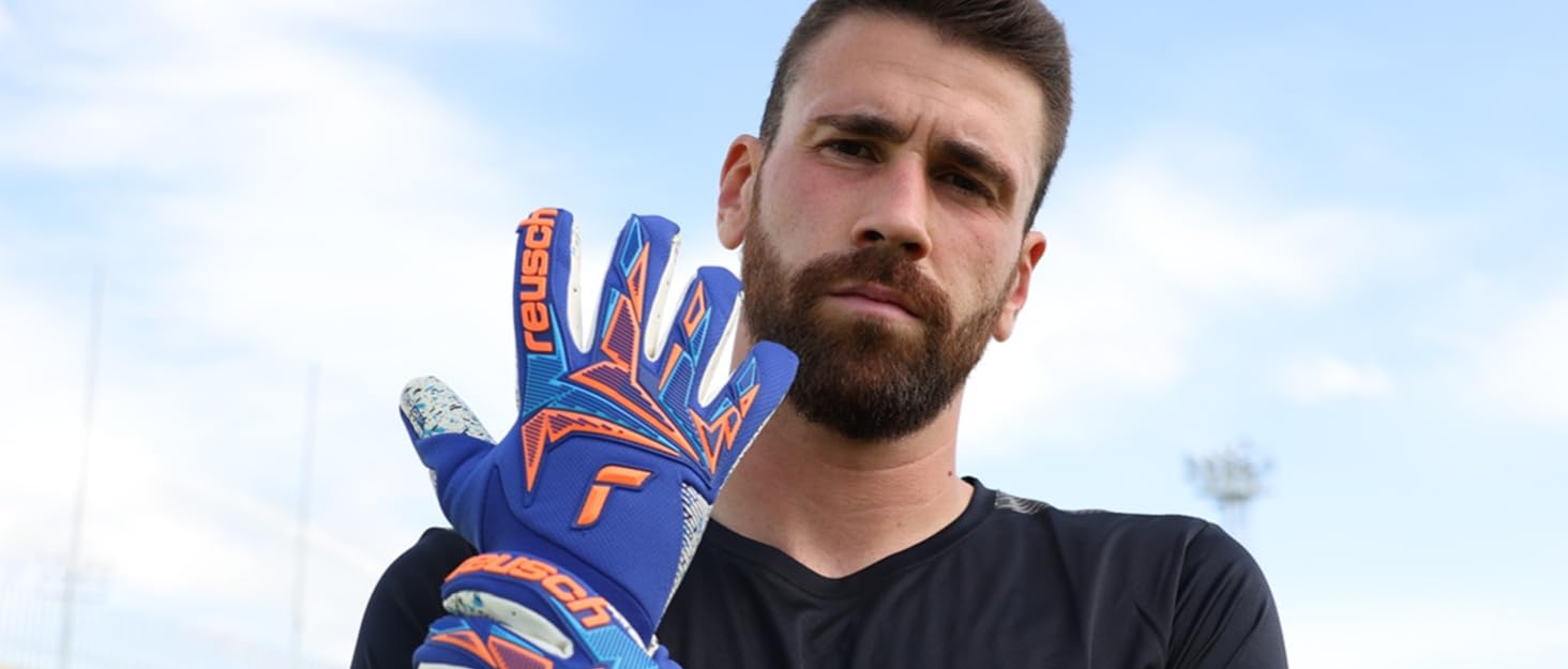 Воротарські рукавиці Reusch GK1 Pro - професійні для футболу, унісекс, біло-синьо-чорні, для будь-якої погоди та покриття