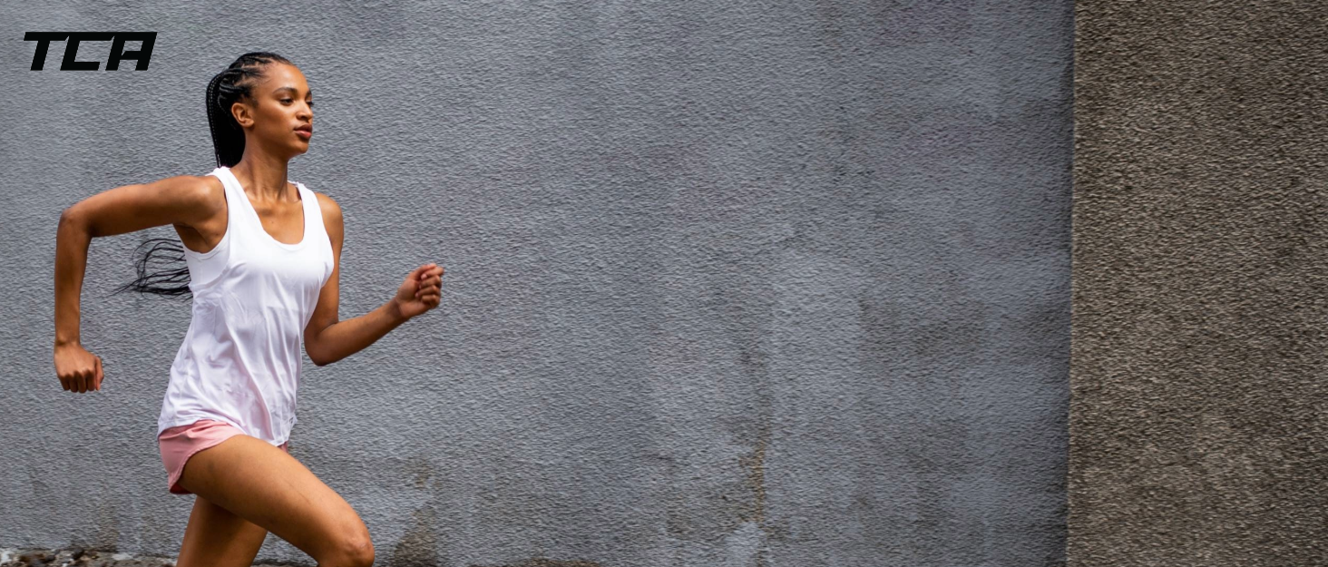 Шорти спортивні чоловічі короткі TCA - чоловічі шорти для занять спортом з кишенями на блискавці, червоні