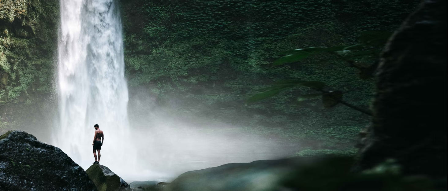 Чоловічі спортивні сандалії FLARUT для літа, трекінгу та хайкінгу. Легкі, дихаючі, з сітчатим верхом. Ідеально для туризму, бігу та скелелазіння. Розмір 44 EU, чорний колір.