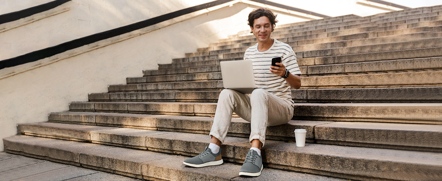 Чоловічі Slip-On кросівки: дихаючі, з шнурівкою, для ходьби, фітнесу, спорту, відпочинку та бізнесу. Розмір 43.5 EU, блакитні