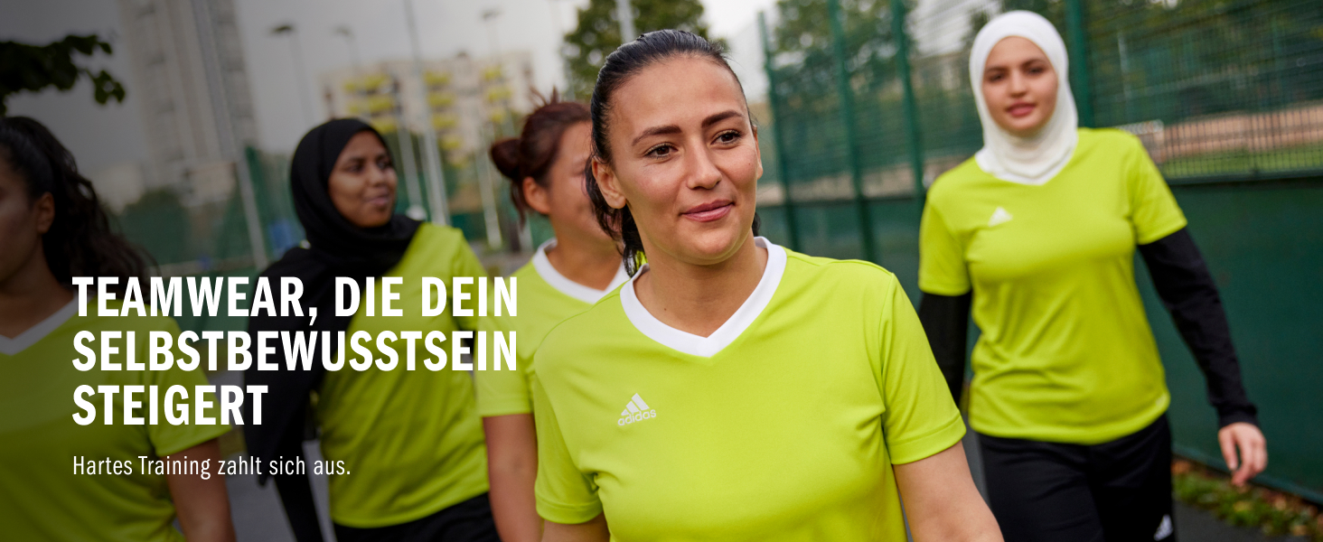 Чоловічі спортивні шорти Adidas Entrada 22, чорні, розмір L