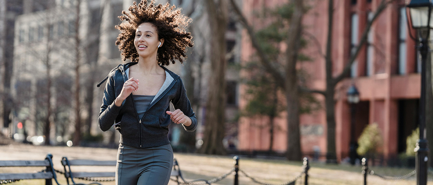 Жіночі кросівки Littleplum: дихаючі, легкі, спортивні. Розмір 40 EU, чорно-білі