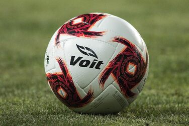Футбольний м'яч Voit Loxus II FIFA Quality Pro, офіційний матчевий м'яч Ліга MX Клаусура 2020