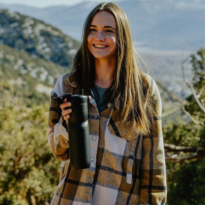 Термос пляшка BOTTLE BOTTLE 680 мл з ручкою та кришкою, нержавіюча сталь, чорна, герметична, для спорту, подорожей, велоспорту, бігу, туризму