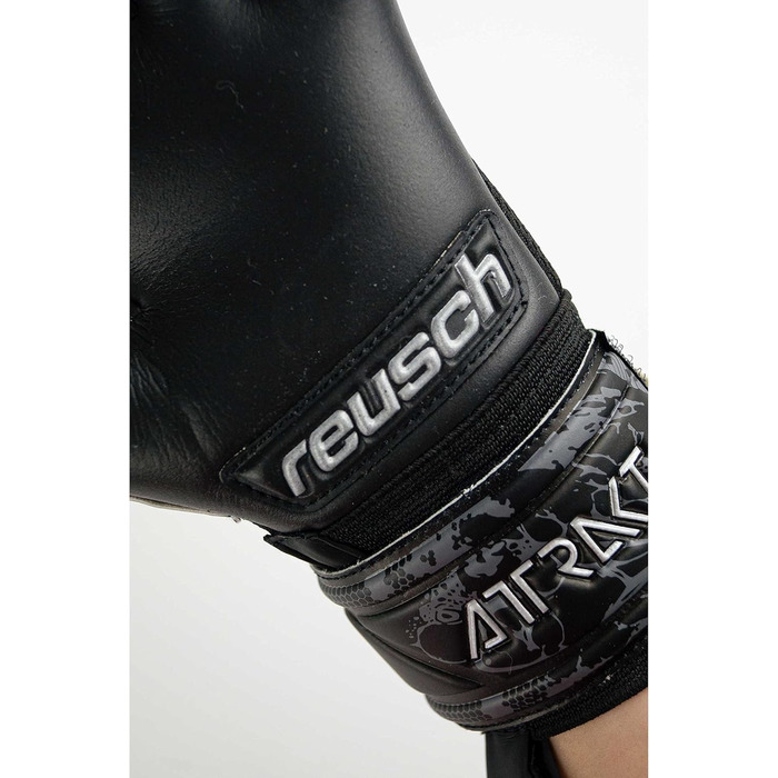 Воротарські рукавички Reusch Attrakt Infinity Finger Support Junior для дітей, з внутрішнім швом і посиленим захистом пальців, високий зчеплення
