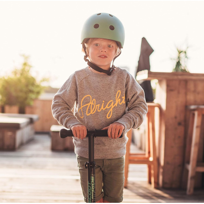 Дитячий шолом Scoot and Ride з регульованими ремінцями, матовим покриттям, розміри S/M, LED-ліхтарем і м’якою флісовою підкладкою для безпеки