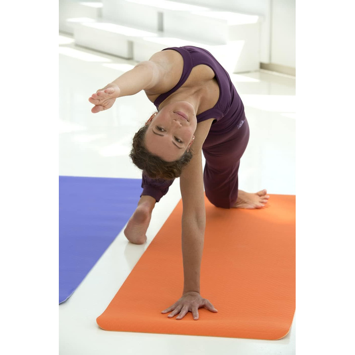 Килимок для йоги Yogistar Yoga Mat Pro бежевий