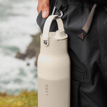 LARQ Bottle PureVis 2 680 мл – самочищувальна пляшка для води з UV-C LED, контроль через додаток, нержавіюча сталь з подвійною ізоляцією, багаторазова, 2 роки гарантії, колір Mojave Dune