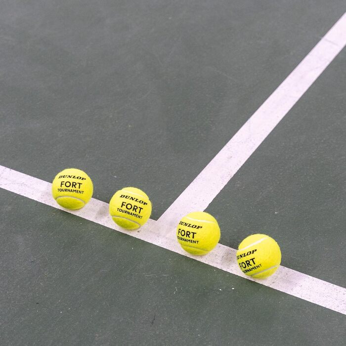 Тенісний м'яч Dunlop Fort Tournament для ґрунтових, твердих і трав'яних кортів