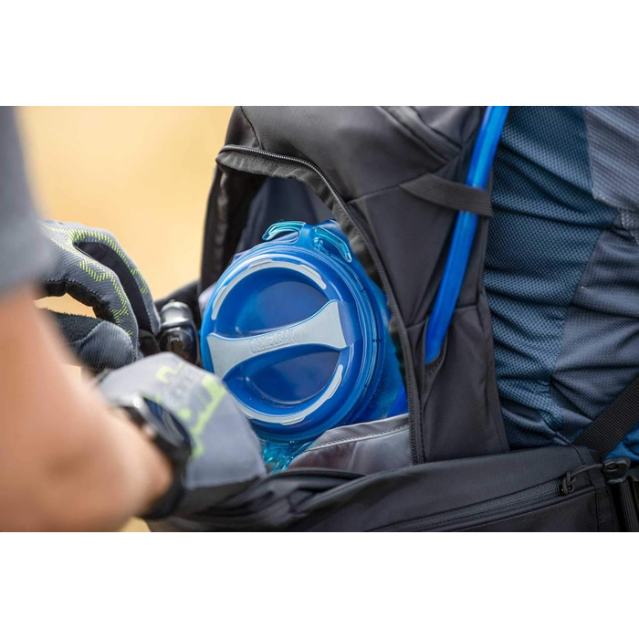 Рюкзак для гідратації Camelbak Crux Reservoir 3 л синій сушильний комплект