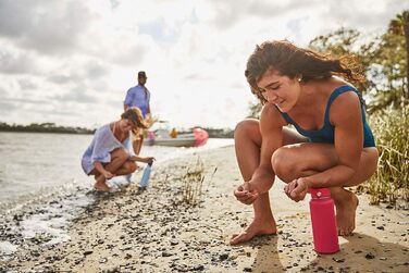 Пляшка для води - Ізольована пляшка для води з нержавіючої сталі - Спортивна пляшка з герметичною кришкою Flex Cap - Термопляшка Можна мити в посудомийній машині - Стандартне відкриття - (Кавун, 532 мл (18 унцій))