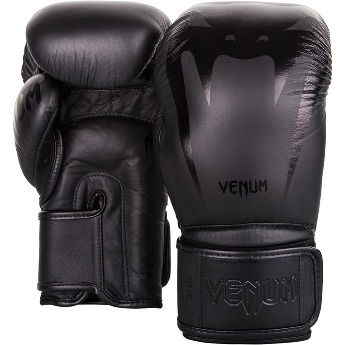 Боксерські рукавички Venum Giant 3.0 для муай-тай і кікбоксингу