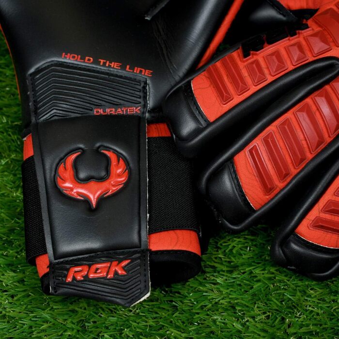 Рукавички воротаря Renegade GK Eclipse із захистом, розмір 7-12, рівень 5