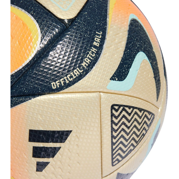Офіційний матчевий м'яч adidas FIFA Women's World Cup Pro