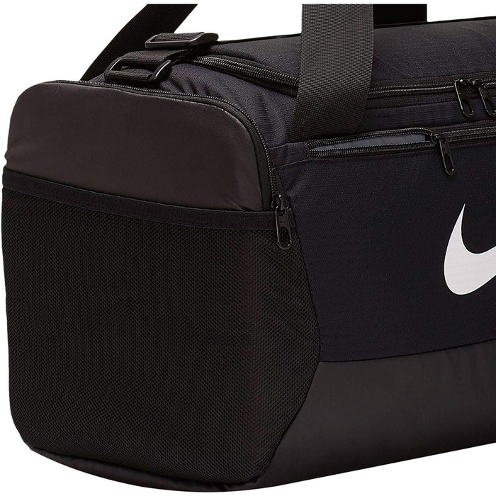 Спортивна сумка Nike Brasilia Training Fitness Duffel маленька 41 літрова чорна сумка S, колір чорна