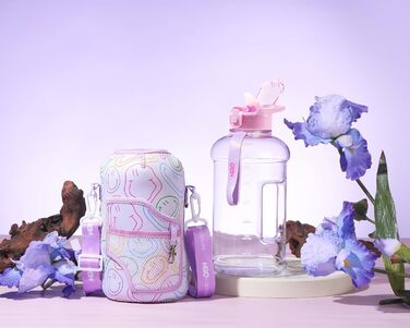 Пляшка для води H2O Capsule 2.2 л з чохлом і соломинкою, BPA-free, велика багаторазова фіолетова пляшка з ручкою та усмішкою
